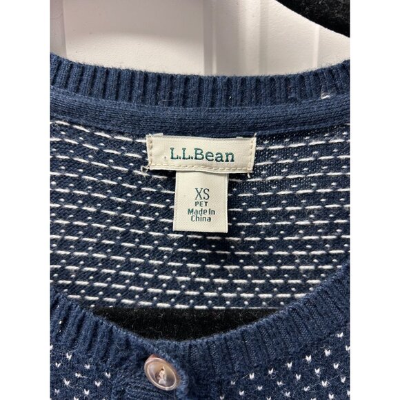 L.L. Bean XSP Navy Holiday Cardigan Sweater Snowflakes/Reindeer 5% Cashmere - Picture 6 of 10